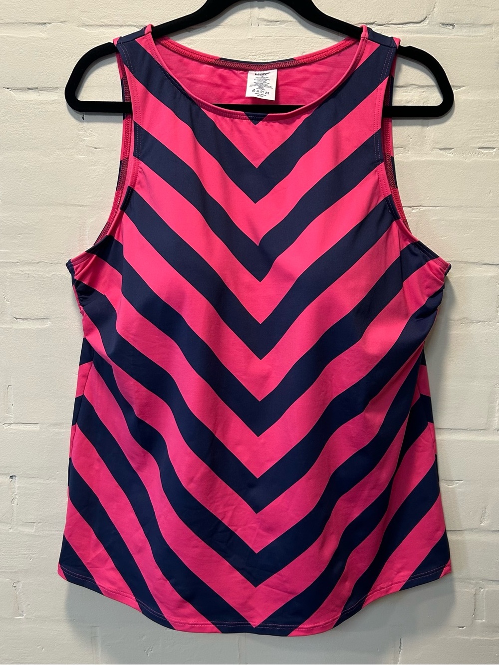 NWT Lands' End Pink & Navy Chevron High Neck Tankini Swimsuit Top Size 18 UPF 50